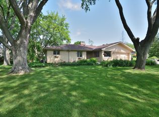 1005 Verdant Dr, Elm Grove, WI 53122