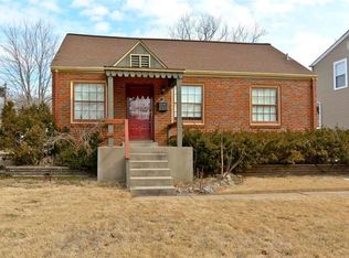 946 Sanders Dr, Saint Louis, MO
