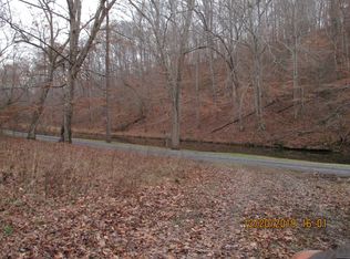 3944 Glen Echo Lake Rd, Ashland City, TN 37015