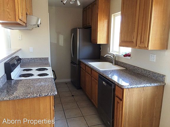 5th image of 258 Tradewinds Ct APT 4