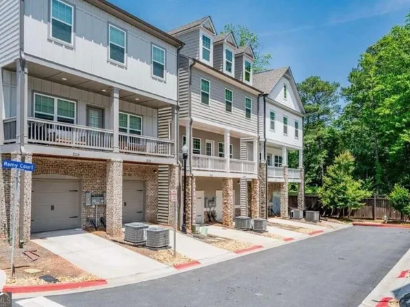 2105 Remy Ct, Kennesaw, GA 30144