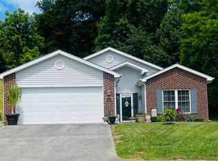 213 Allison Ln, Johnson City, TN 37604