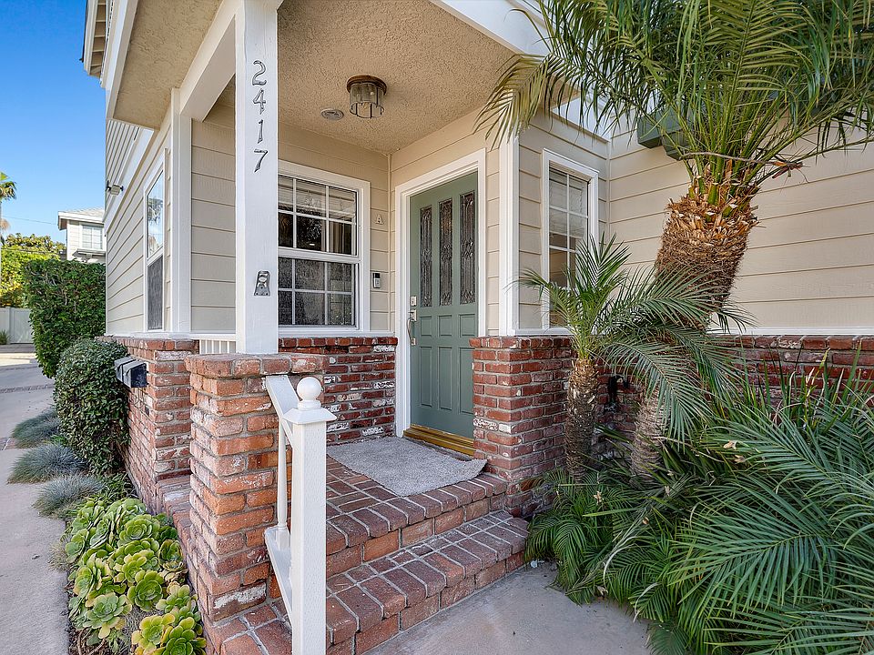 Welcoming front porch