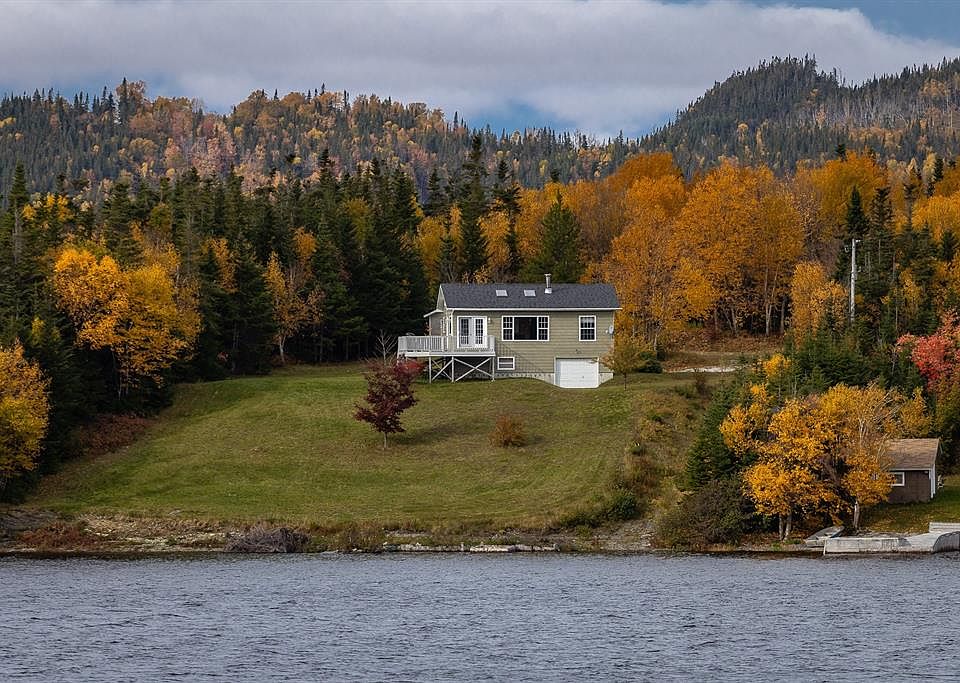 1st image of 41 Lakeview Drive