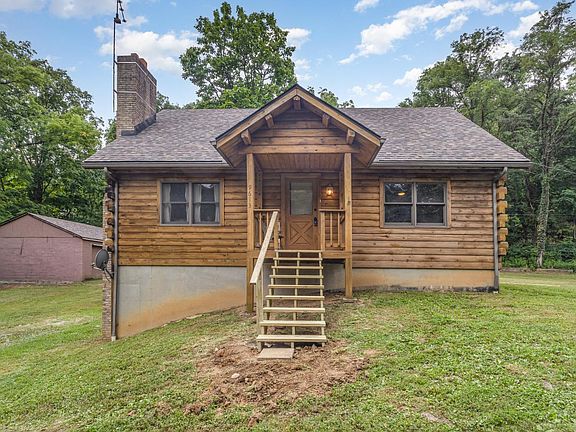 2nd image of 9613 Vine Dr