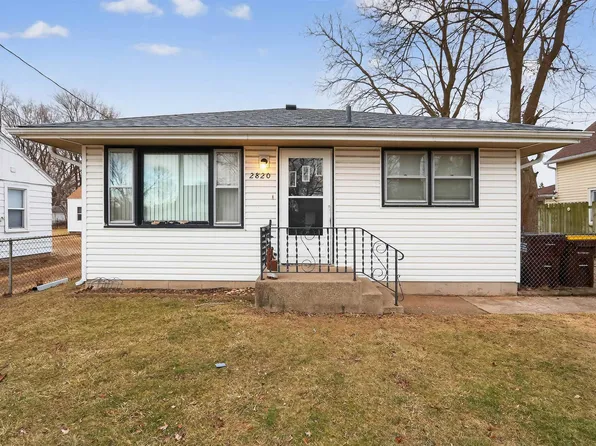 2820 Hanson St, Rockford, IL 61109