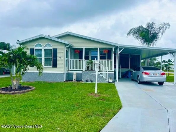 500 Royal Tern Dr, Barefoot Bay, FL 32976