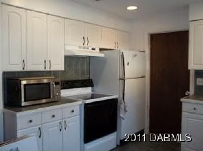 3rd image of 2543 E Coral Way