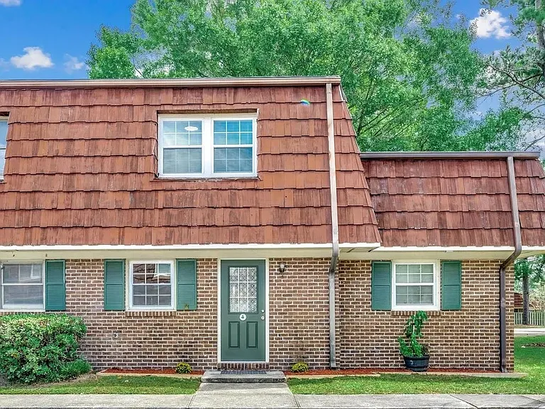 1025 Carolina Rd #M-4 — Photo 1