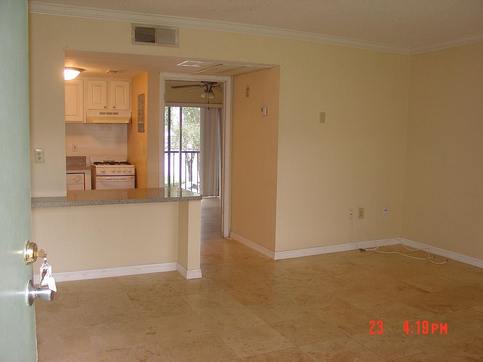 1st image of 121 Oyster Bay Cir APT 230