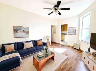 541 McDonald Ave #3R, Brooklyn, NY 11218