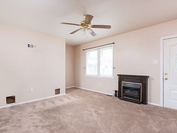 2nd image of 144 Delsea Dr S