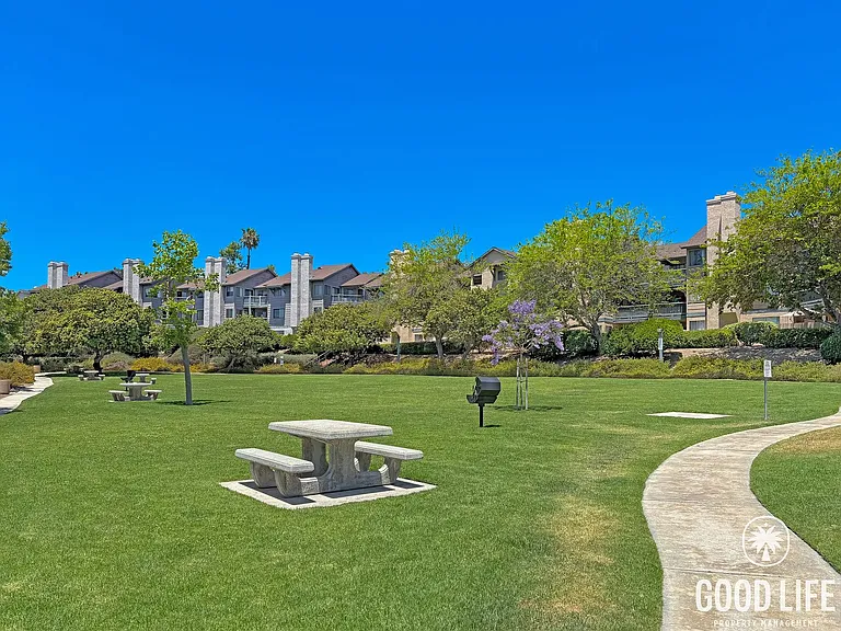 2956 Elm Tree Ct — Photo 16