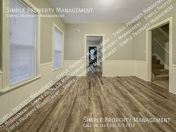 5th image of 1572 Quarry Ave NW
