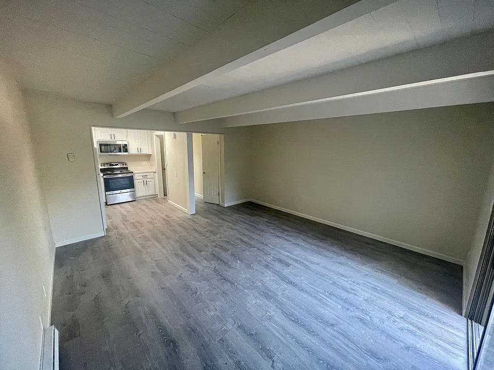 190 Adler Ave