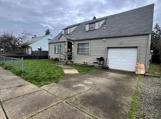 271 22nd St, Springfield, OR 97477