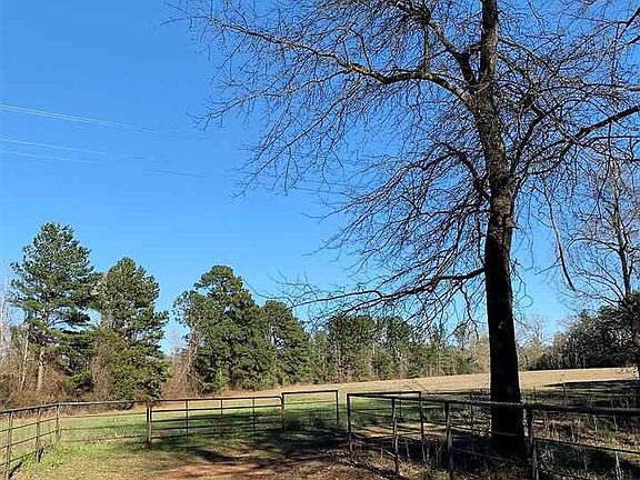 2nd image of 2722 County Road 3214