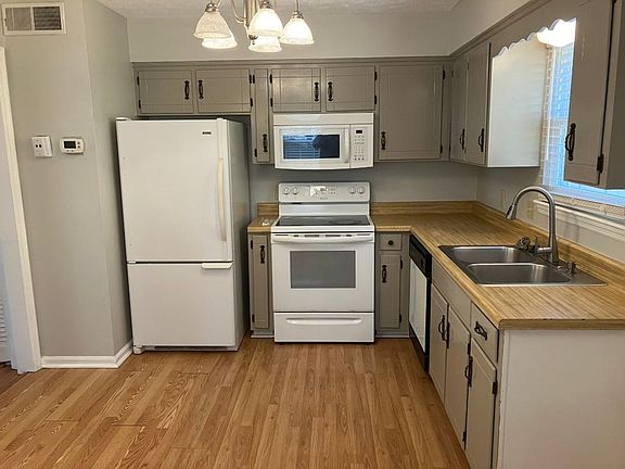 4th image of 4738 Cascade Dr