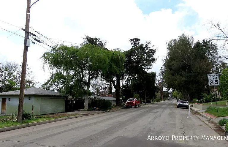 741 E Poppyfields Dr — Photo 21