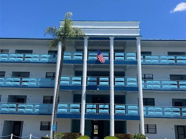 5970 80th St N Unit 101, Saint Petersburg, FL 33709