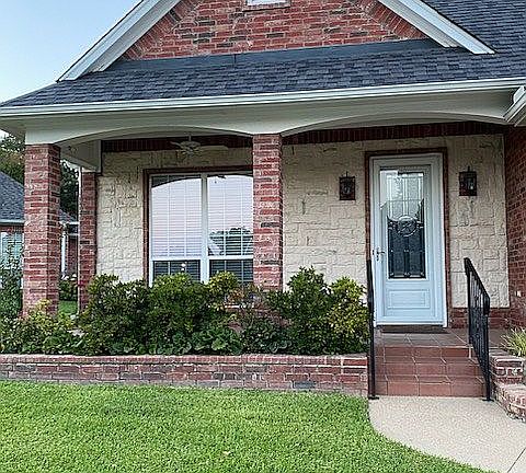 2nd image of 3137 Granbury Ct