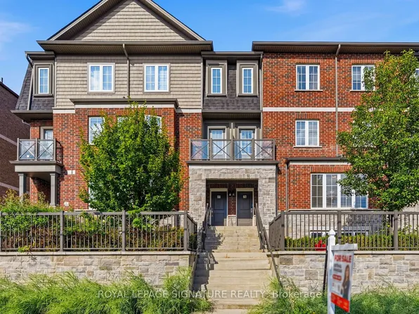 445 Ontario St S #75, Milton, ON L9T 9K2