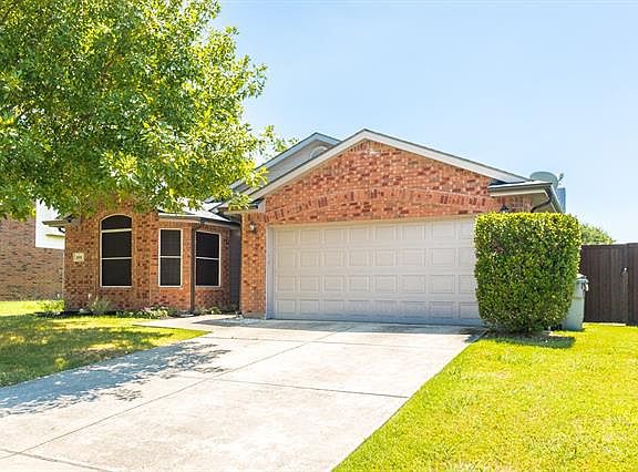 2nd image of 308 Willowlake Dr