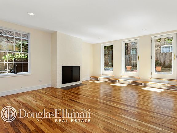 2nd image of 26 E 11th St APT 1R