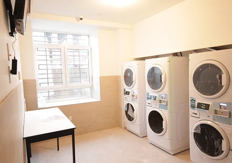 74 Maujer St #2G — Photo 23