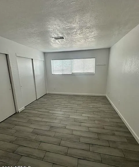 5318 W Turney Ave #3 — Photo 8