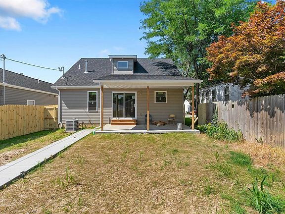 2nd image of 3657 Roswell Ave