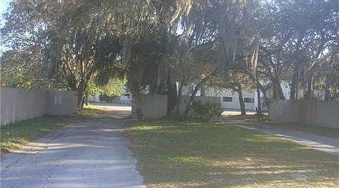 2nd image of 1543 Doby Cir