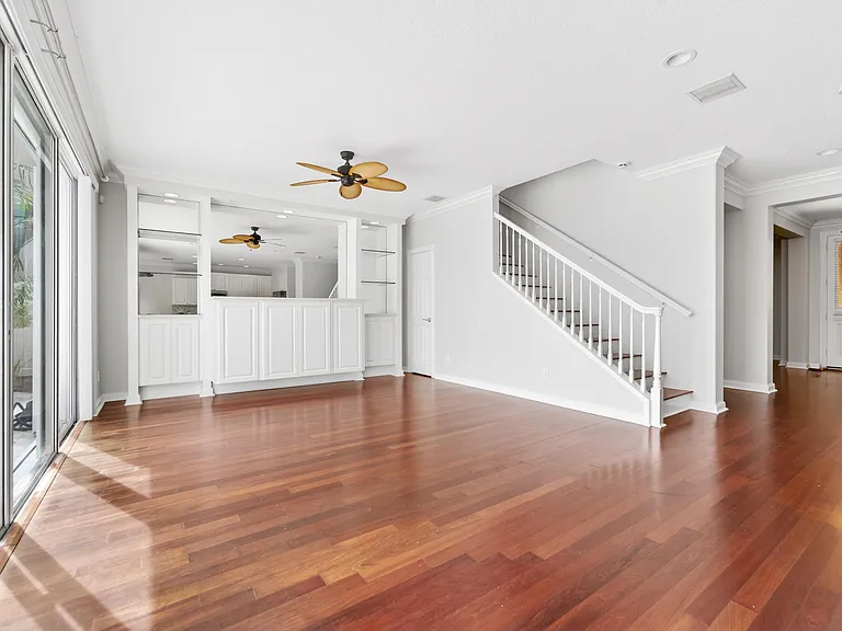 2625 E Community Dr — Photo 5