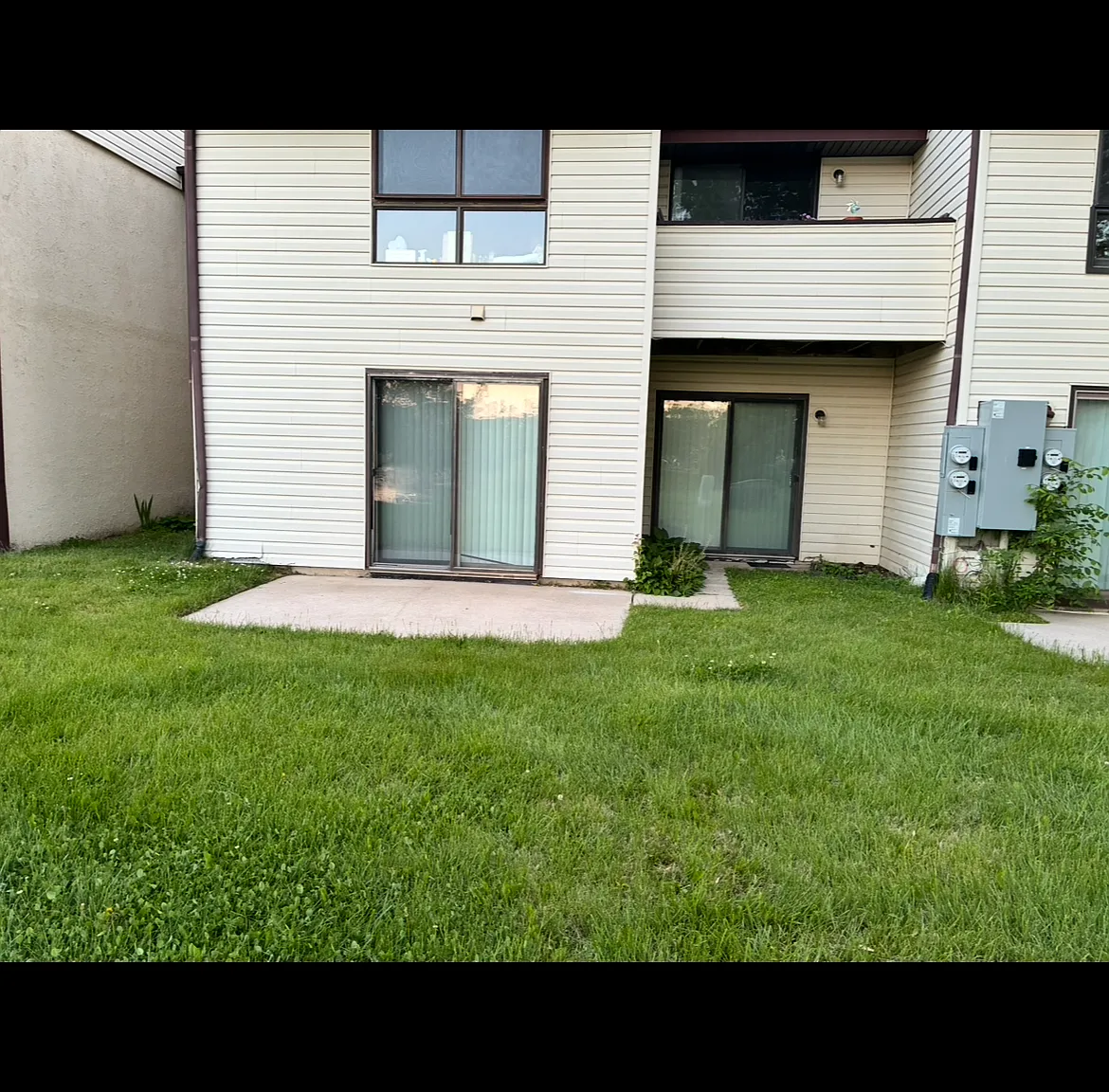 1 bed, 986 sqft, $1,850 — Photo 3