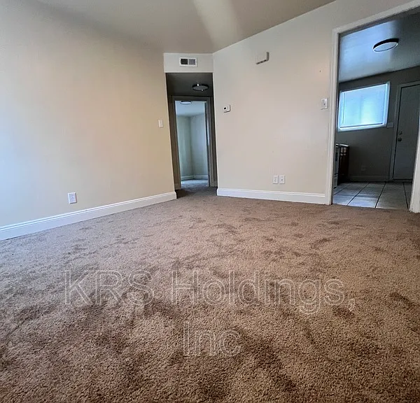 2110 Phaup St #A — Photo 7