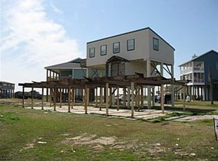 821 Salt Cedar Ln, Pt Bolivar, TX 77650