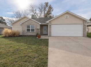1610 Typhoon Dr, Columbia, MO 65202