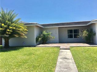 9524 Sterling Dr, Cutler Bay, FL 33157