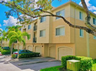 1400 Crestwood Ct S APT 1405, Royal Palm Beach, FL 33411