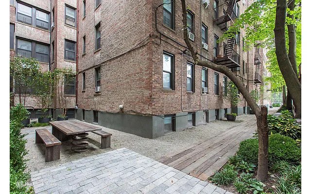 Sold by Douglas Elliman | media 17