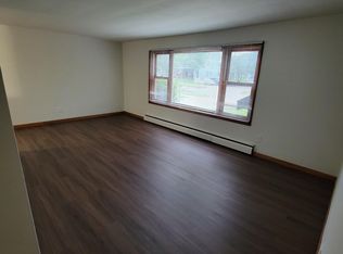 5826 Russett Rd APT 4, Madison, WI 53711