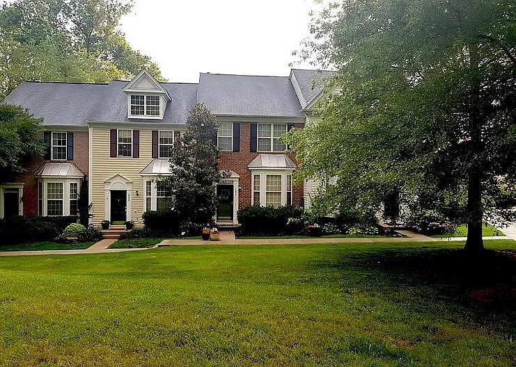 604 Samuels Way