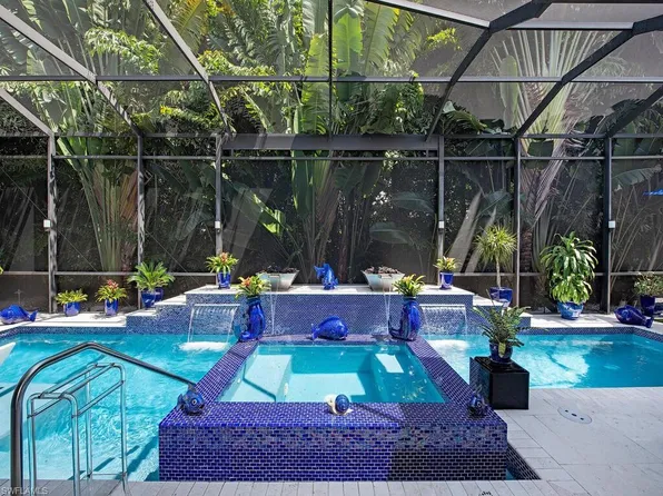 555 Mooring Line DR, NAPLES, FL 34103