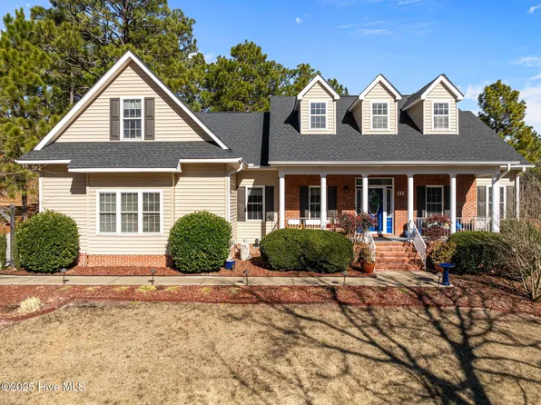 111 Winsford Circle, West End, NC 27376