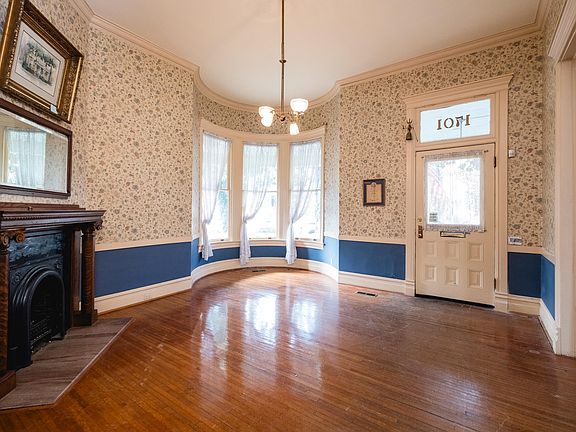 5th image of 1701 S Arch St