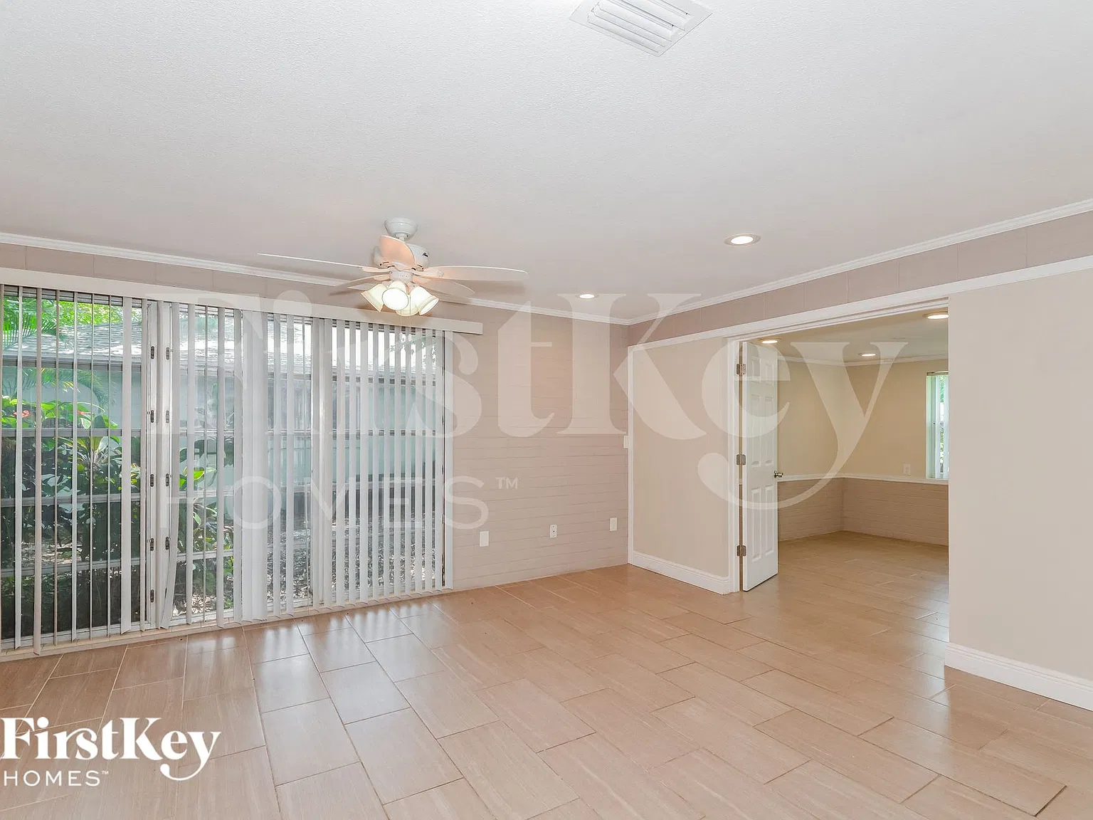 3 bed, 2.0 bath, 1531 sqft, $2,860 — Photo 3