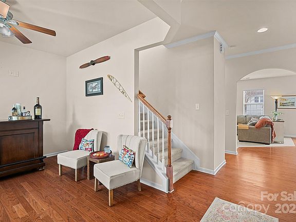 3rd image of 12421 Dove Meadow Dr