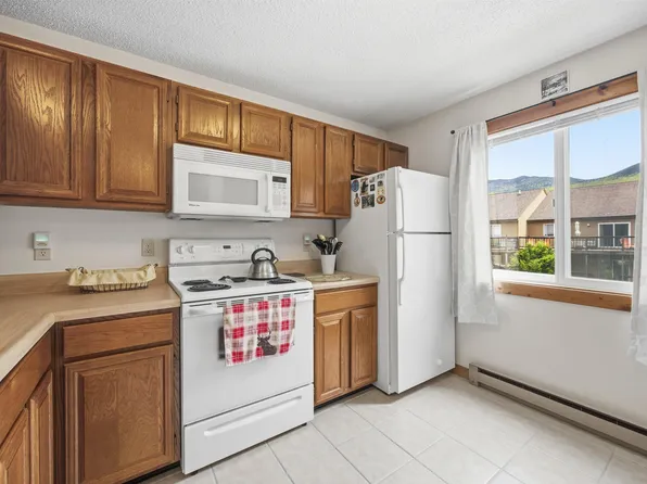 9 Notchview Lane #16, Lincoln, NH 03251