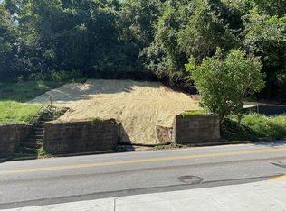 321 8th St, Morgantown, WV 26505