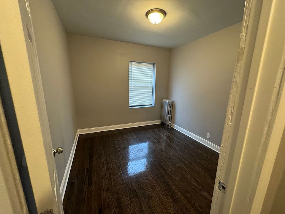 1st image of 8301 S Paulina St #8307-3N